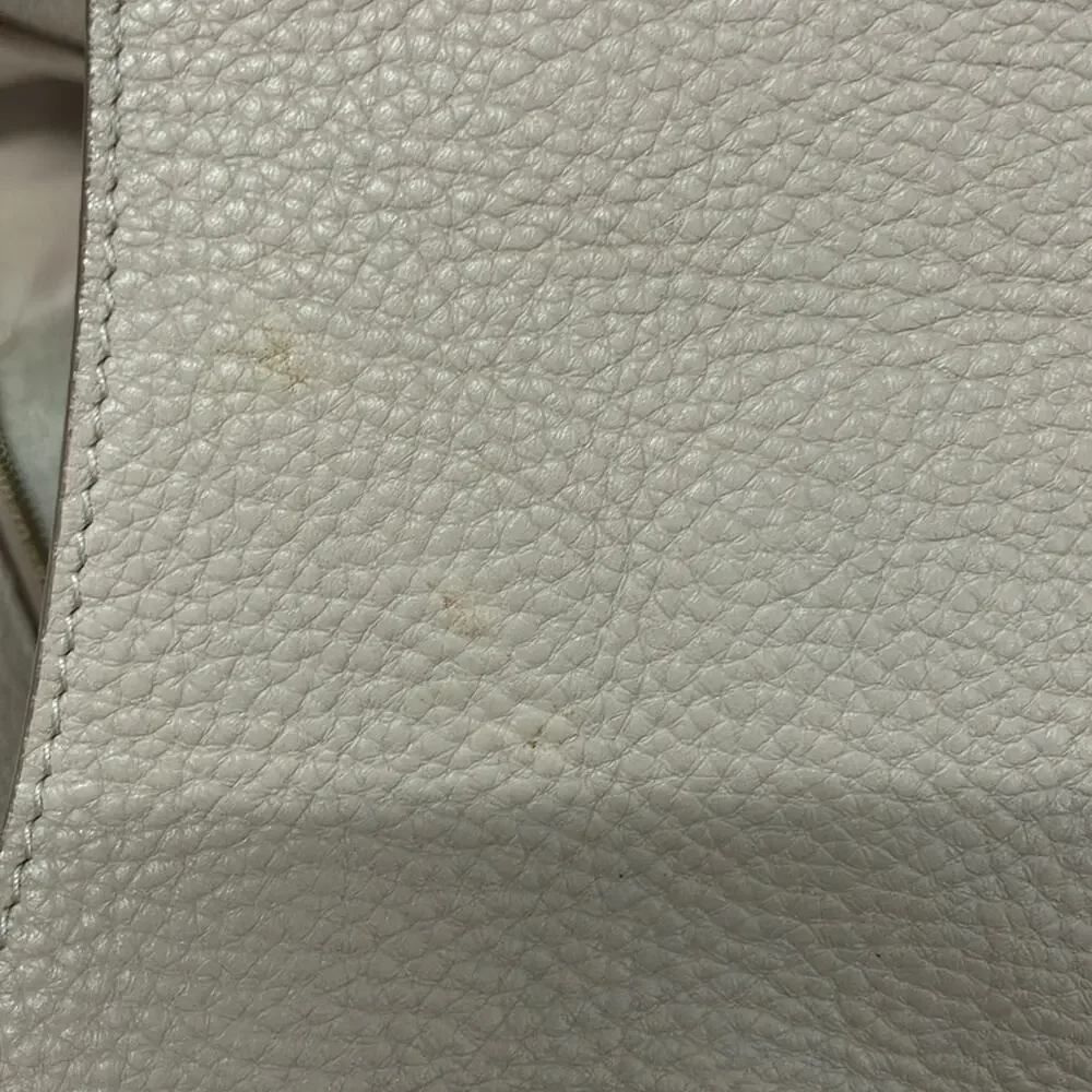 Salvatore Ferragamo Amy Shoulder Bag